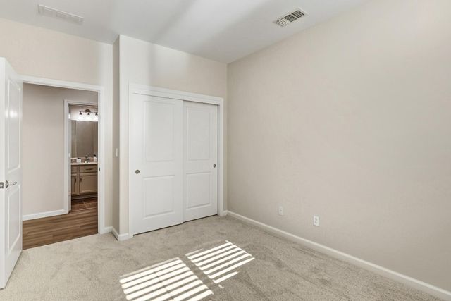 7552 Abbey Cir, Elk Grove, CA 95757