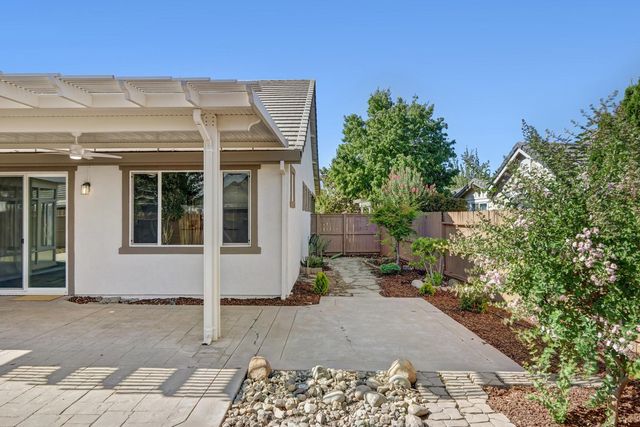 7552 Abbey Cir, Elk Grove, CA 95757