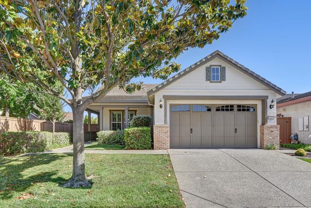 7552 Abbey Cir, Elk Grove, CA 95757