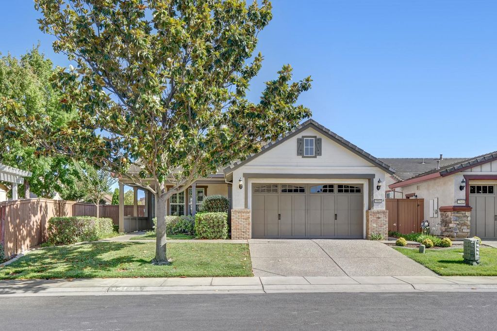 7552 Abbey Cir, Elk Grove, CA 95757