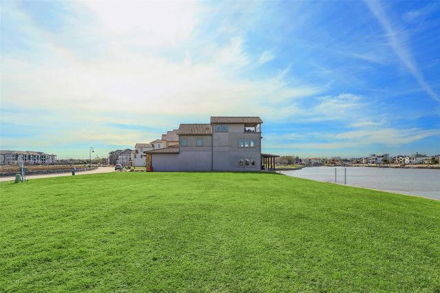 2502 Beacon Circle, League City, TX 77573