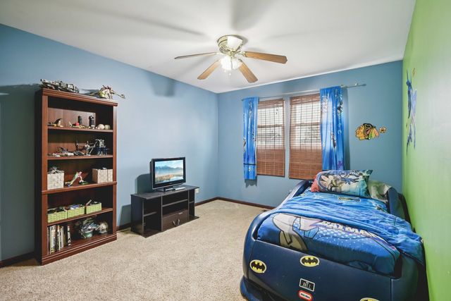 7553 W Inverness Lane, Frankfort, IL 60423