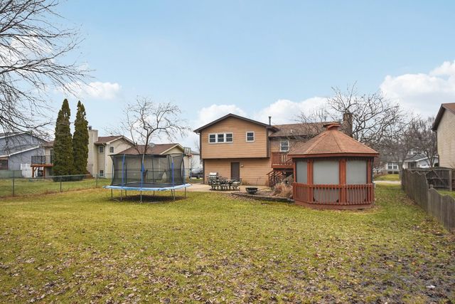 7553 W Inverness Lane, Frankfort, IL 60423