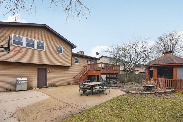 7553 W Inverness Lane, Frankfort, IL 60423