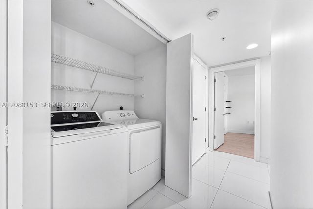 150 Sunny Isles Blvd 1-1004, Sunny Isles Beach, FL 33160