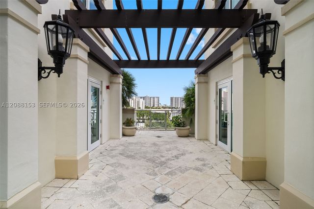 150 Sunny Isles Blvd 1-1004, Sunny Isles Beach, FL 33160