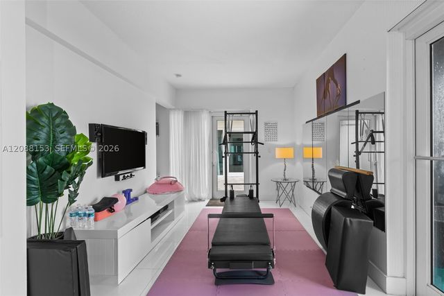 150 Sunny Isles Blvd 1-1004, Sunny Isles Beach, FL 33160