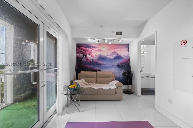 150 Sunny Isles Blvd 1-1004, Sunny Isles Beach, FL 33160