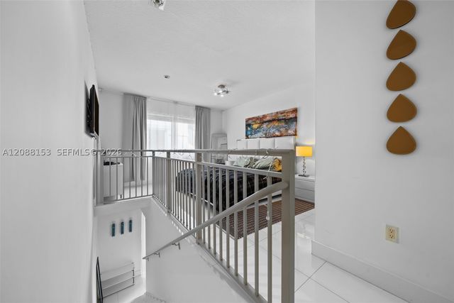 150 Sunny Isles Blvd 1-1004, Sunny Isles Beach, FL 33160