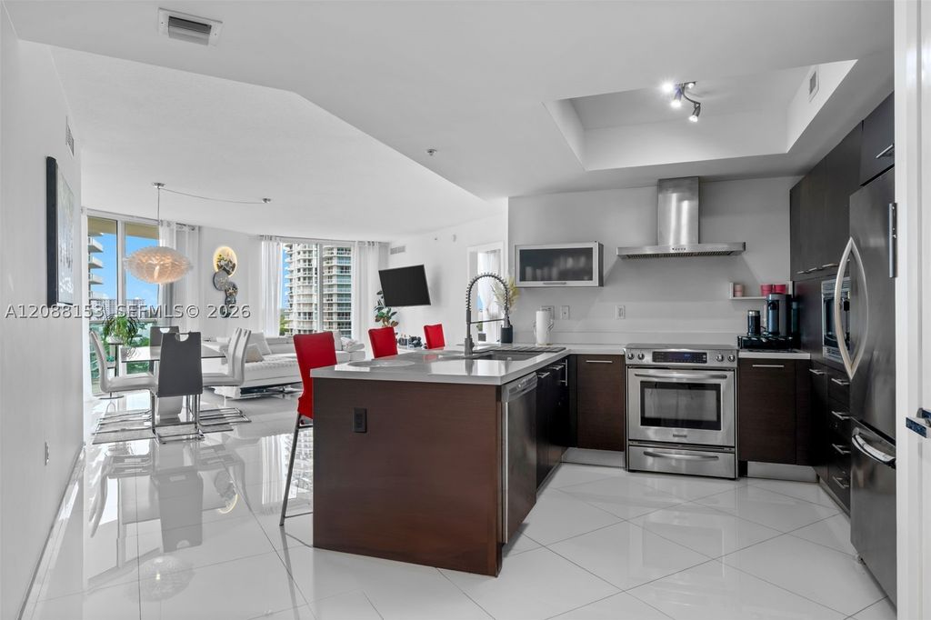 150 Sunny Isles Blvd 1-1004, Sunny Isles Beach, FL 33160