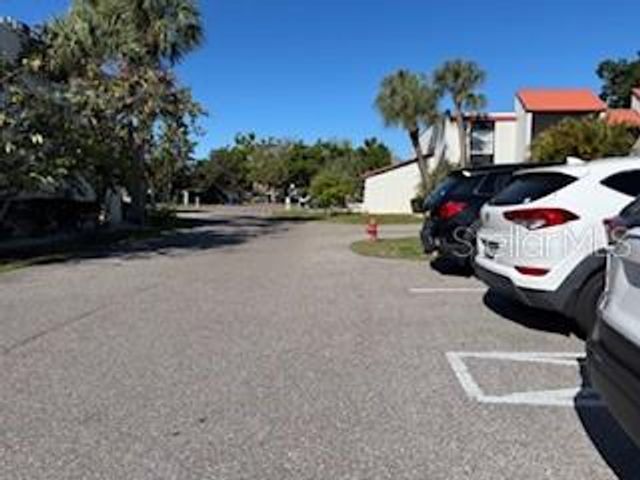 3233 BENEVA ROAD 104, Sarasota, FL 34232