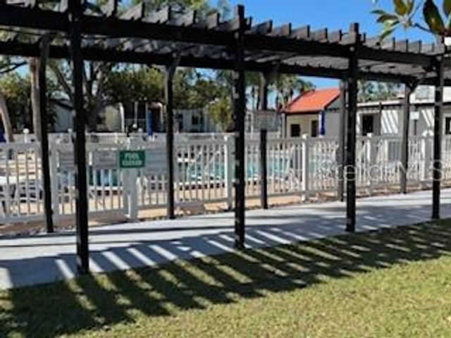 3233 BENEVA ROAD 104, Sarasota, FL 34232