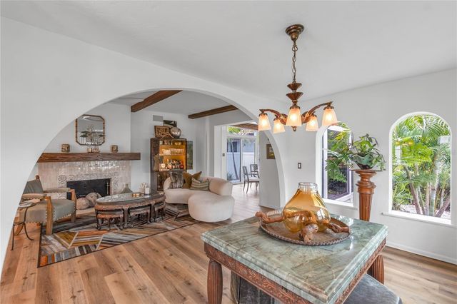 1864 CLEMATIS ST STREET, Sarasota, FL 34239