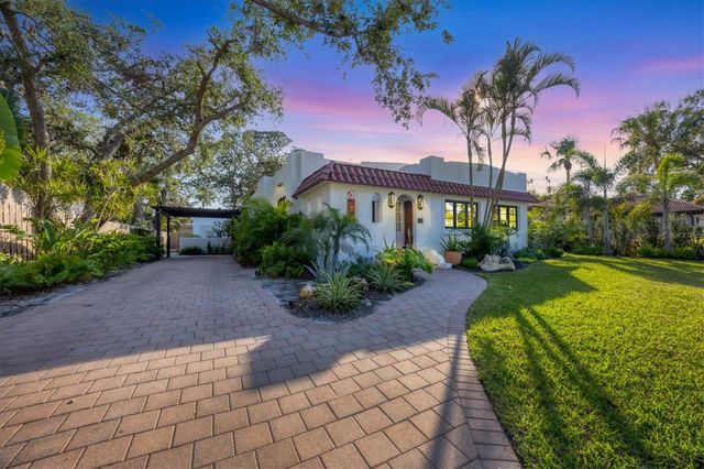 1864 CLEMATIS ST STREET, Sarasota, FL 34239