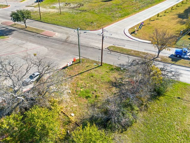 401 E Malloy Bridge Road, Seagoville, TX 75159