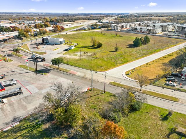 401 E Malloy Bridge Road, Seagoville, TX 75159