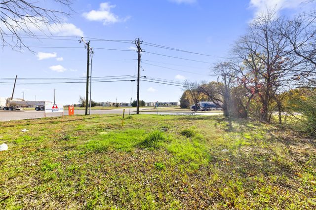 401 E Malloy Bridge Road, Seagoville, TX 75159