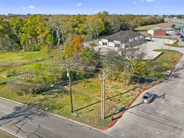 401 E Malloy Bridge Road, Seagoville, TX 75159