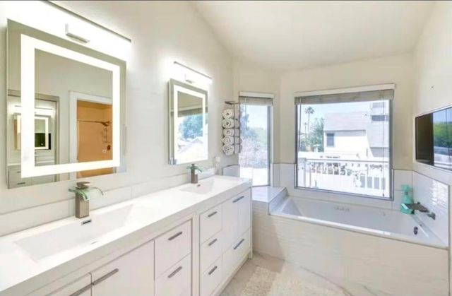 14810 N 50th Street, Scottsdale, AZ 85254