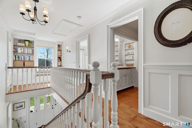 1 Hathaway Road, East Lyme, CT 06333