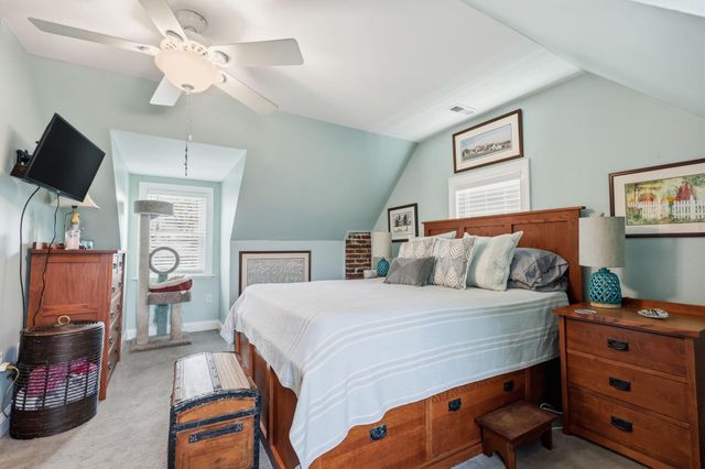 620 CROWN ST, Morrisville, PA 19067