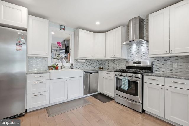 620 CROWN ST, Morrisville, PA 19067