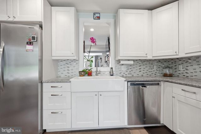 620 CROWN ST, Morrisville, PA 19067