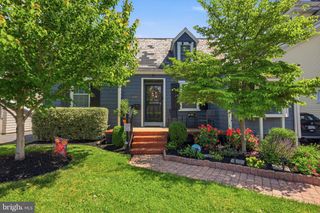 620 CROWN ST, Morrisville, PA 19067