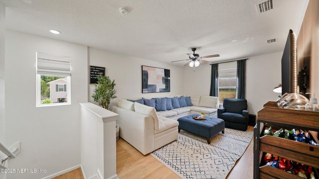 9658 FREEFALL Road, Jacksonville, FL 32221