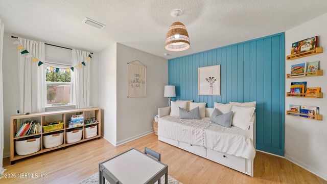 9658 FREEFALL Road, Jacksonville, FL 32221