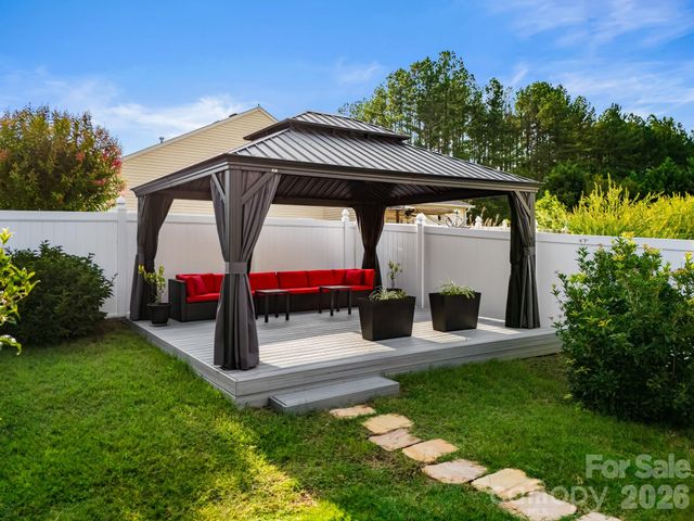 191 Old Carriage Road, Clover, SC 29710
