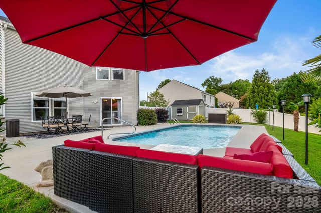 191 Old Carriage Road, Clover, SC 29710