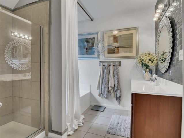 11114 Panther Court, Houston, TX 77099