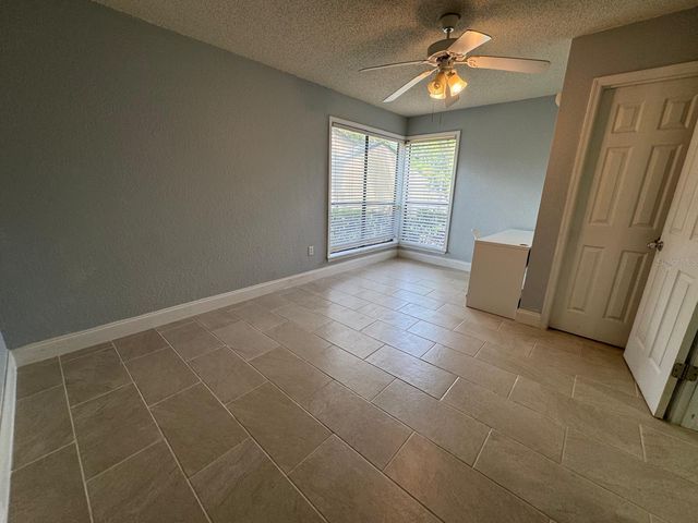 940 DOUGLAS AVENUE 218, Altamonte Springs, FL 32714