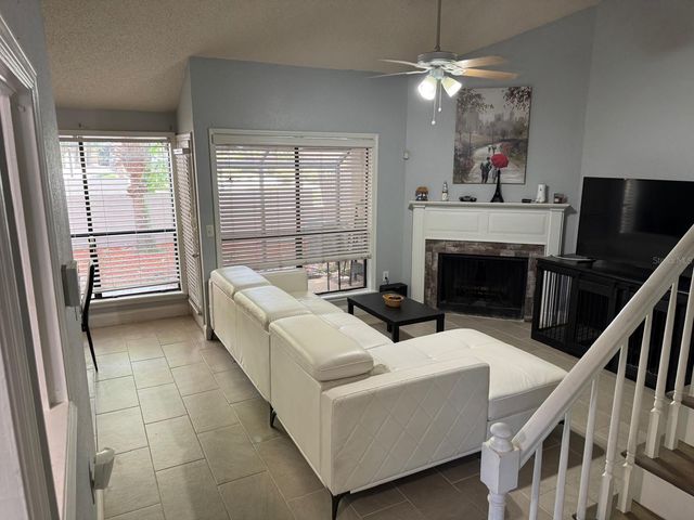 940 DOUGLAS AVENUE 218, Altamonte Springs, FL 32714