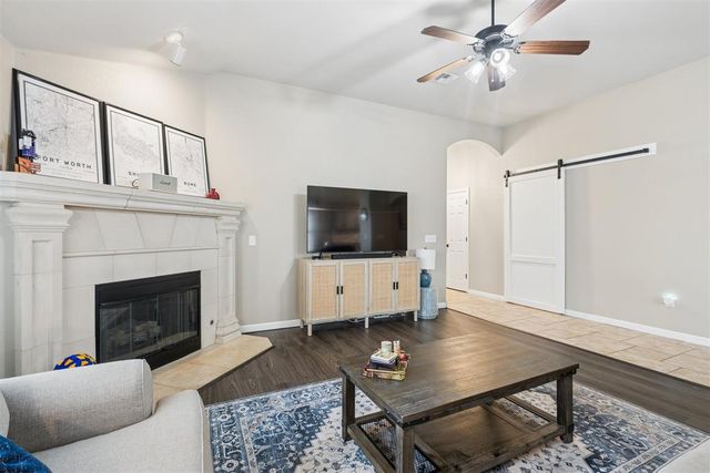 4229 Syracuse Street, Moore, OK 73160
