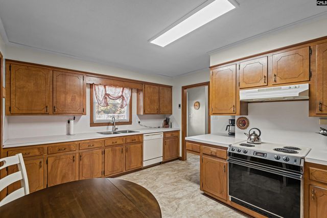 700 Ivybush Trail, Camden, SC 29020