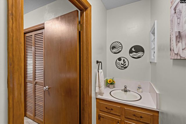 700 Ivybush Trail, Camden, SC 29020