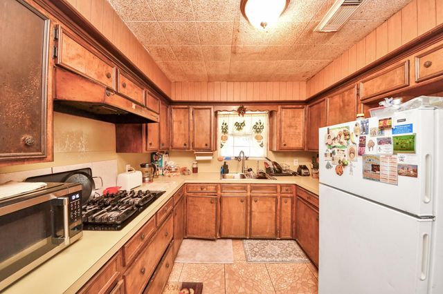 216 Tallant Street, Houston, TX 77076