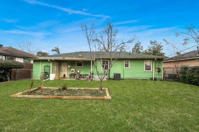 216 Tallant Street, Houston, TX 77076