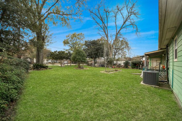 216 Tallant Street, Houston, TX 77076