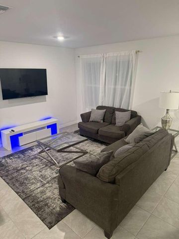 15038 WINDFLOWER ALLEY, Winter Garden, FL 34787