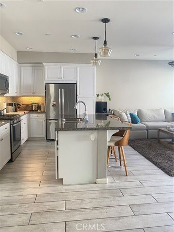 31896 Calle Luz, Temecula, CA 92592