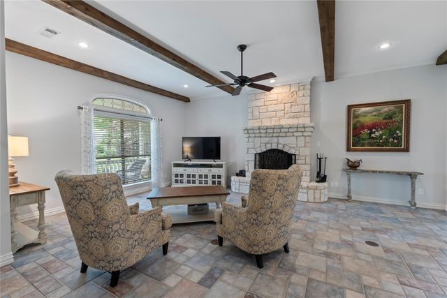 125 Bay Tree Trail, Mabank, TX 75156