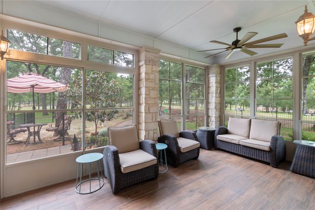 125 Bay Tree Trail, Mabank, TX 75156