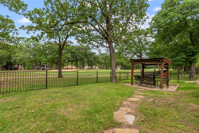 125 Bay Tree Trail, Mabank, TX 75156