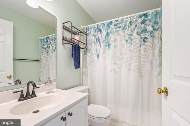 46934 TRUMPET CIR, Sterling, VA 20164