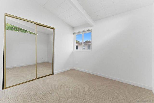 5952 Erlanger, San Diego, CA 92122
