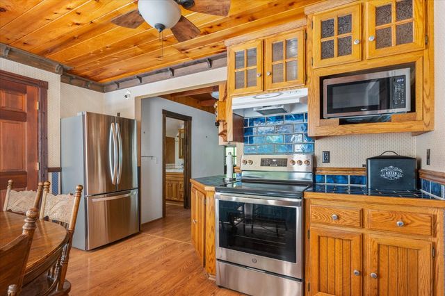 1215 Laurel Circle, Arnold, CA 95223