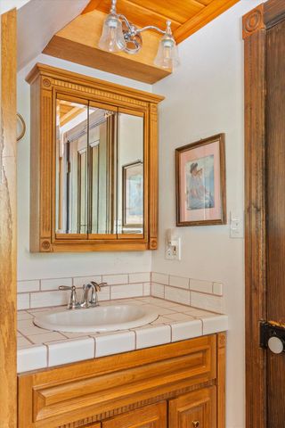 1215 Laurel Circle, Arnold, CA 95223